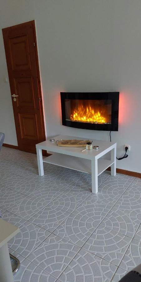 Szamóca Vendégház Horány télen nyáron Szigetmonostor Extérieur photo